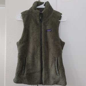 Green patagonia vest